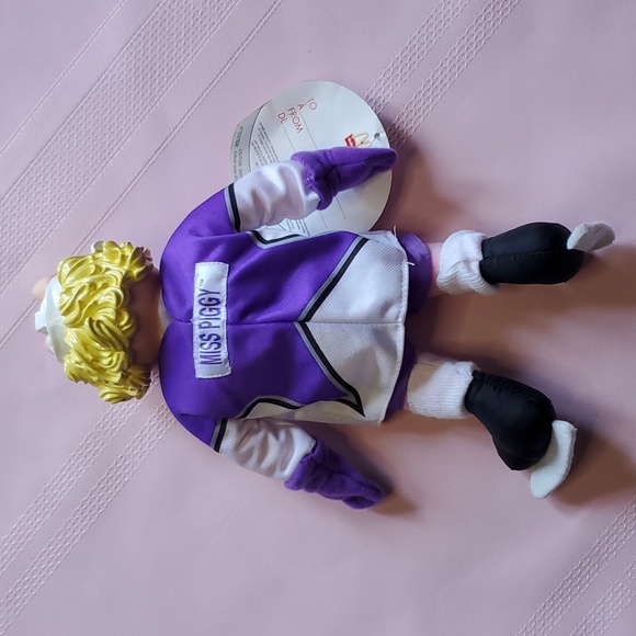 Collectible 1995 McDonald's NHL Miss Piggy Muppets Plush Doll *original tags* - Picture 6 of 6
